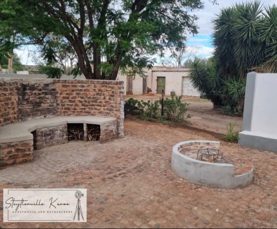 7 Bedroom Property for Sale in Steytlerville Eastern Cape